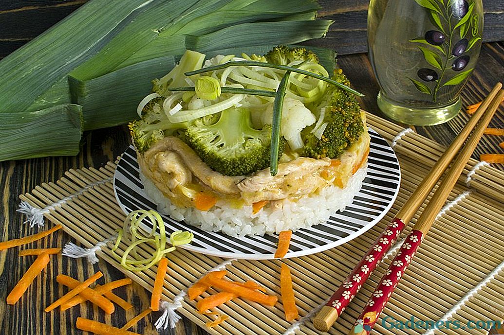 Jautienos stroganoff su poranka, ryžiai, brokoliai ir žiediniai kopūstai