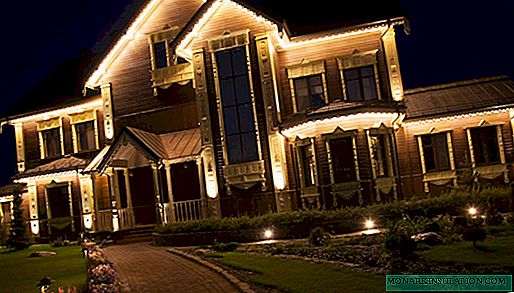Architektonische Beleuchtung der Vorderseite des Hauses: Tricks der Lichtdekoration