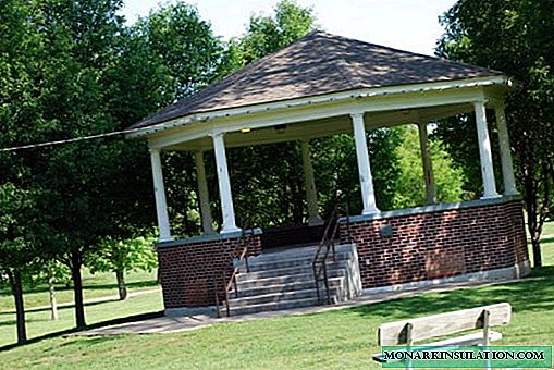 An example of building a brick gazebo: everything is much easier than it seems