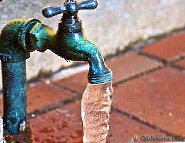Как да се направи водопровод в страната със собствените си ръце - от намиране на източник на влага за отопление