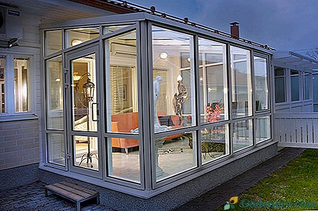 Laukuma vai vasarnīcas terases un verandas stiklojuma veida izvēle